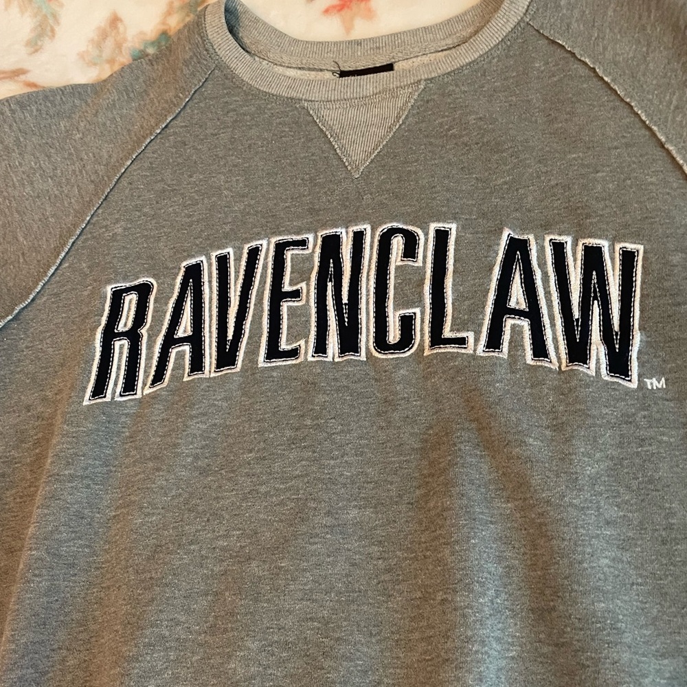 Ravenclaw sweatshirt from Universal Studios
